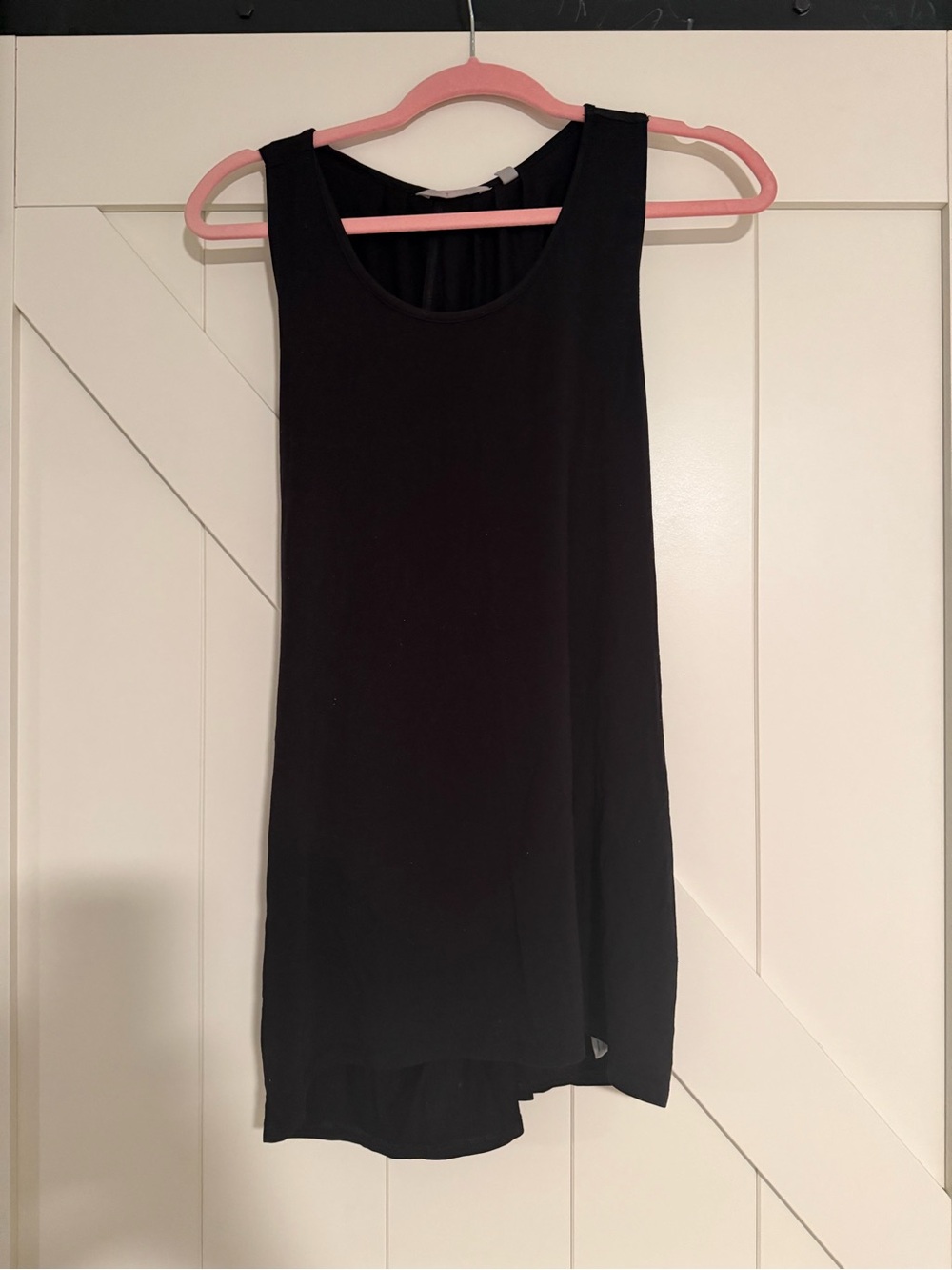 Black Sleeveless Tank Top